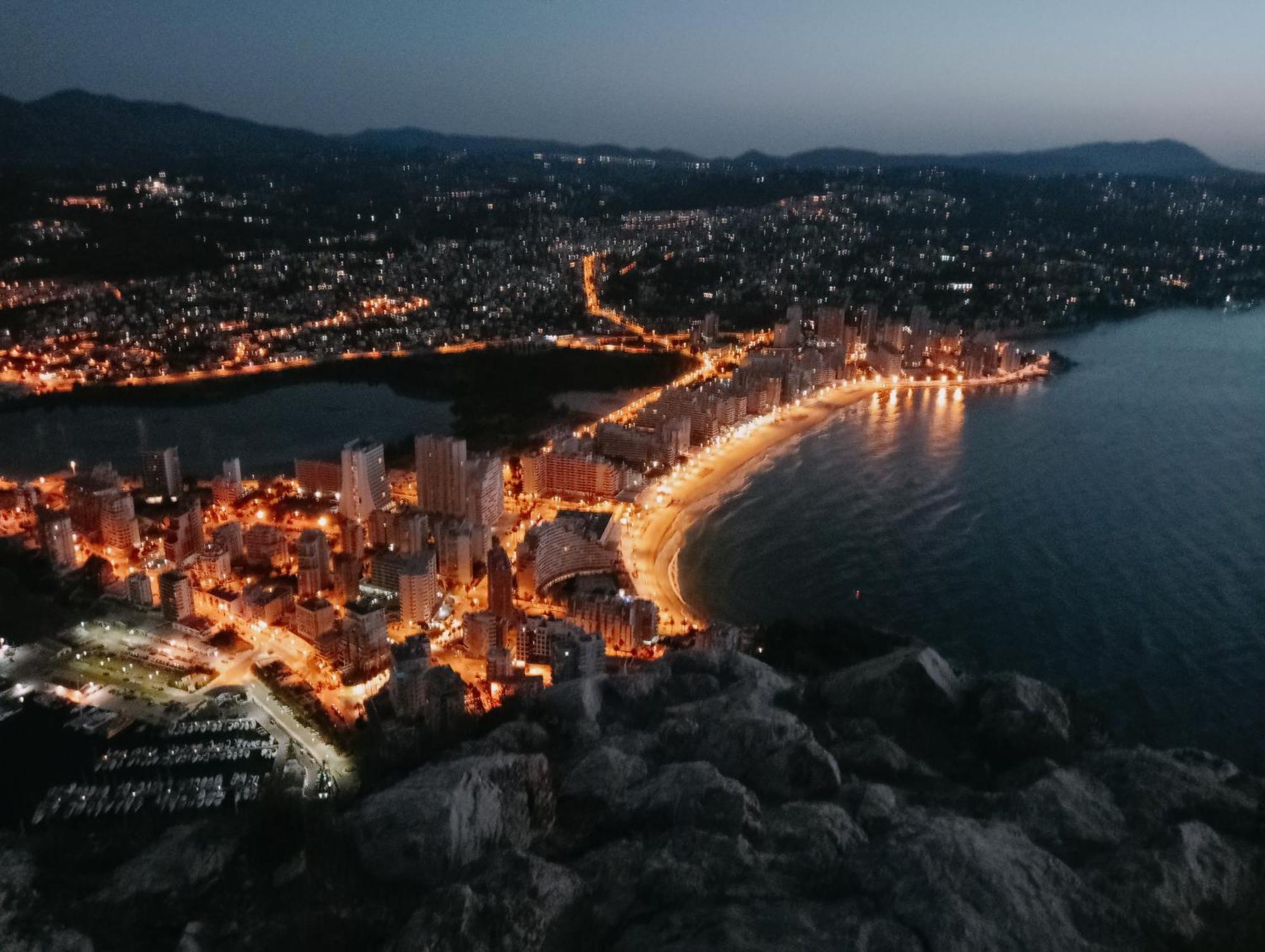 Ifach Horizonte Beachfront Apartment מראה חיצוני תמונה