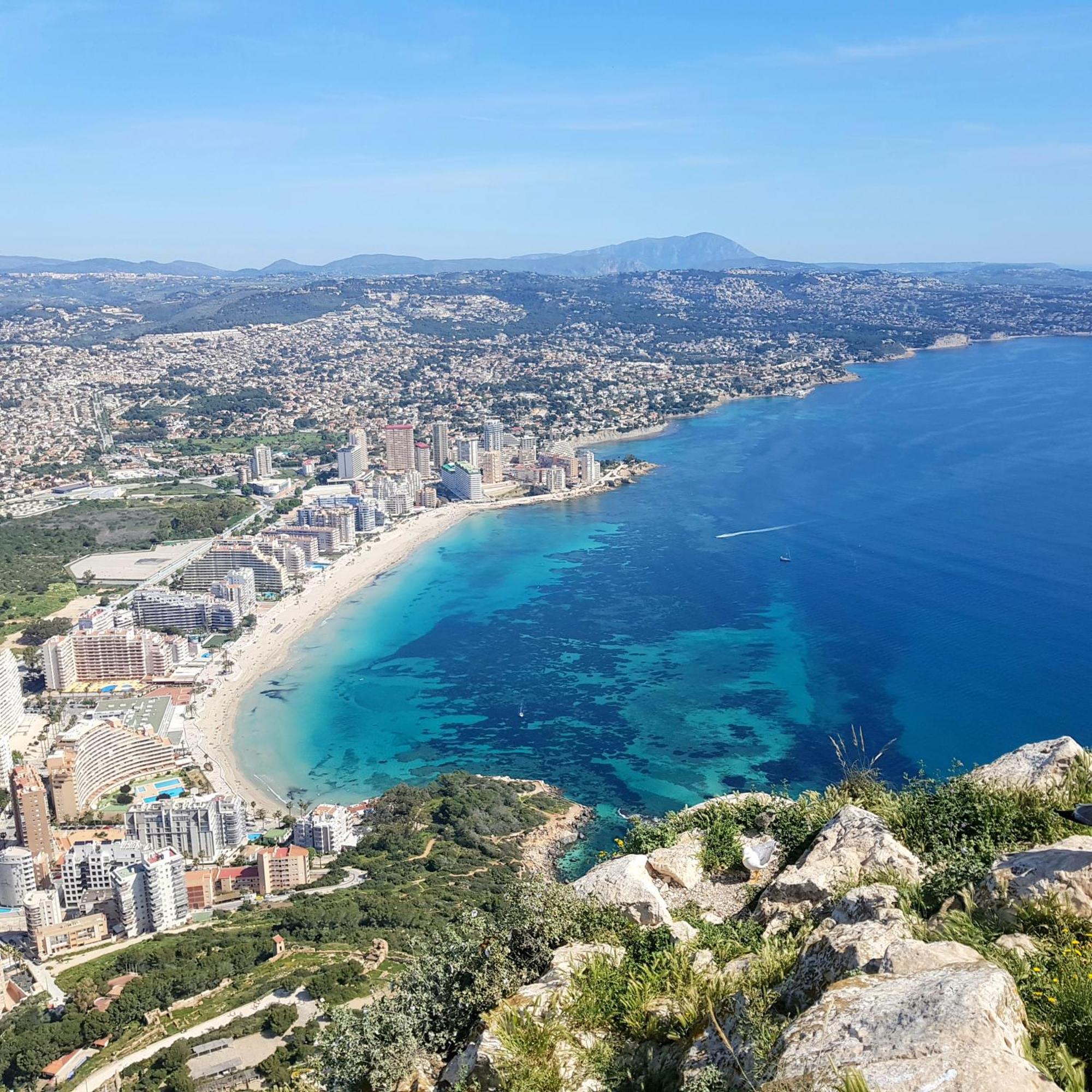 Ifach Horizonte Beachfront Apartment מראה חיצוני תמונה